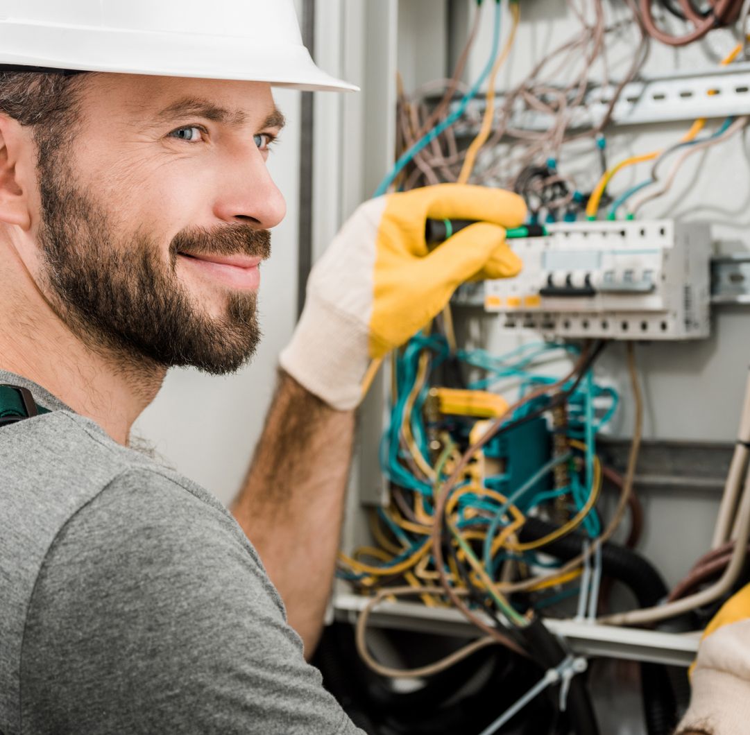 Elektriker an der Arbeit